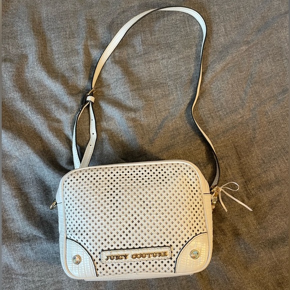 Juicy Couture Handbags - Juicy Couture White Crossbody Bag